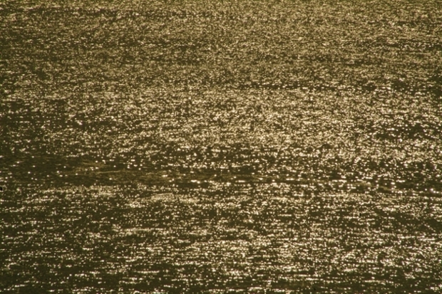 La luce gioca con l''acqua